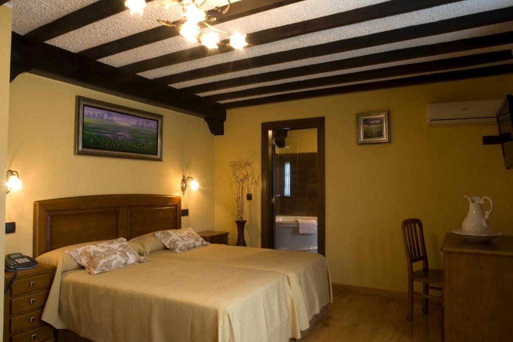 El Foyu Hotel Colunga Bilik gambar