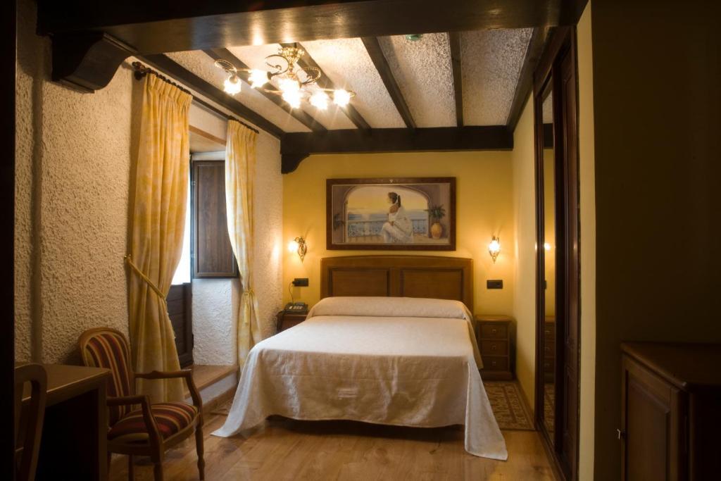 El Foyu Hotel Colunga Bilik gambar